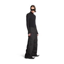 Women's Cut-up Cargo Pants in Black