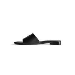 Women's Duty Free Flat Sandal in Black