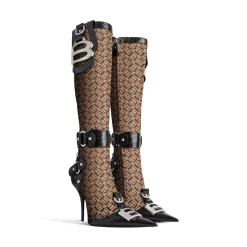 Women's Essex 110mm Boot in Beige/black