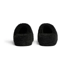 Women's Furry Platform Sandal in Black