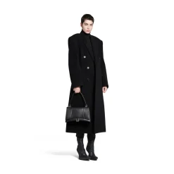 Women's Hourglass Hinge Medium Handbag in Black