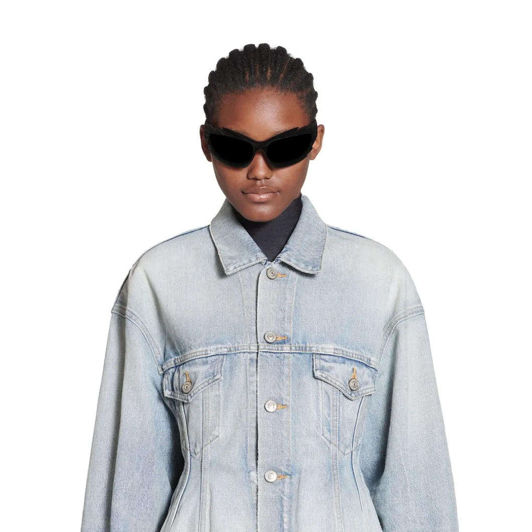 Women's Hourglass Jacket in Light Blue