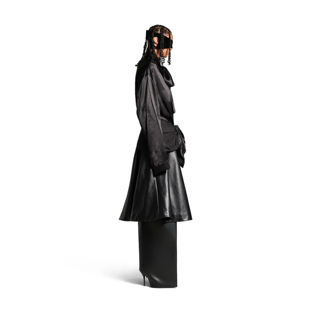 Women's Knotted Lavalière Blouse in Black