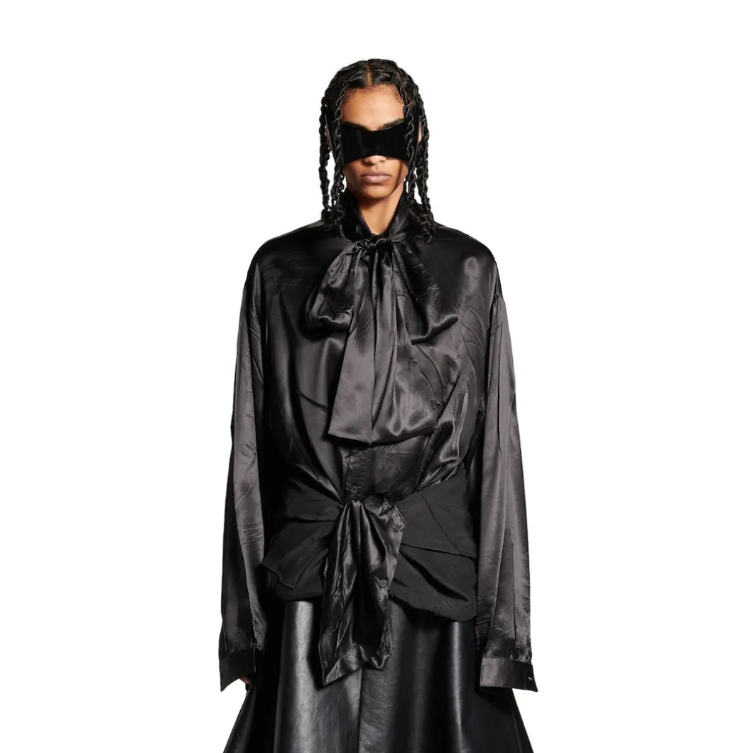 Women's Knotted Lavalière Blouse in Black