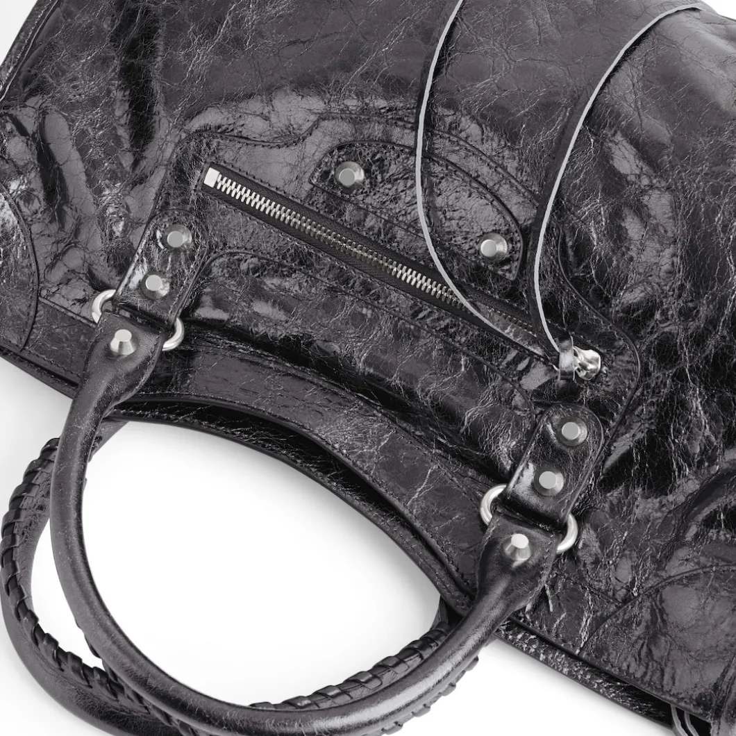 Women's Le City Medium Bag Metallized in Steel Grey