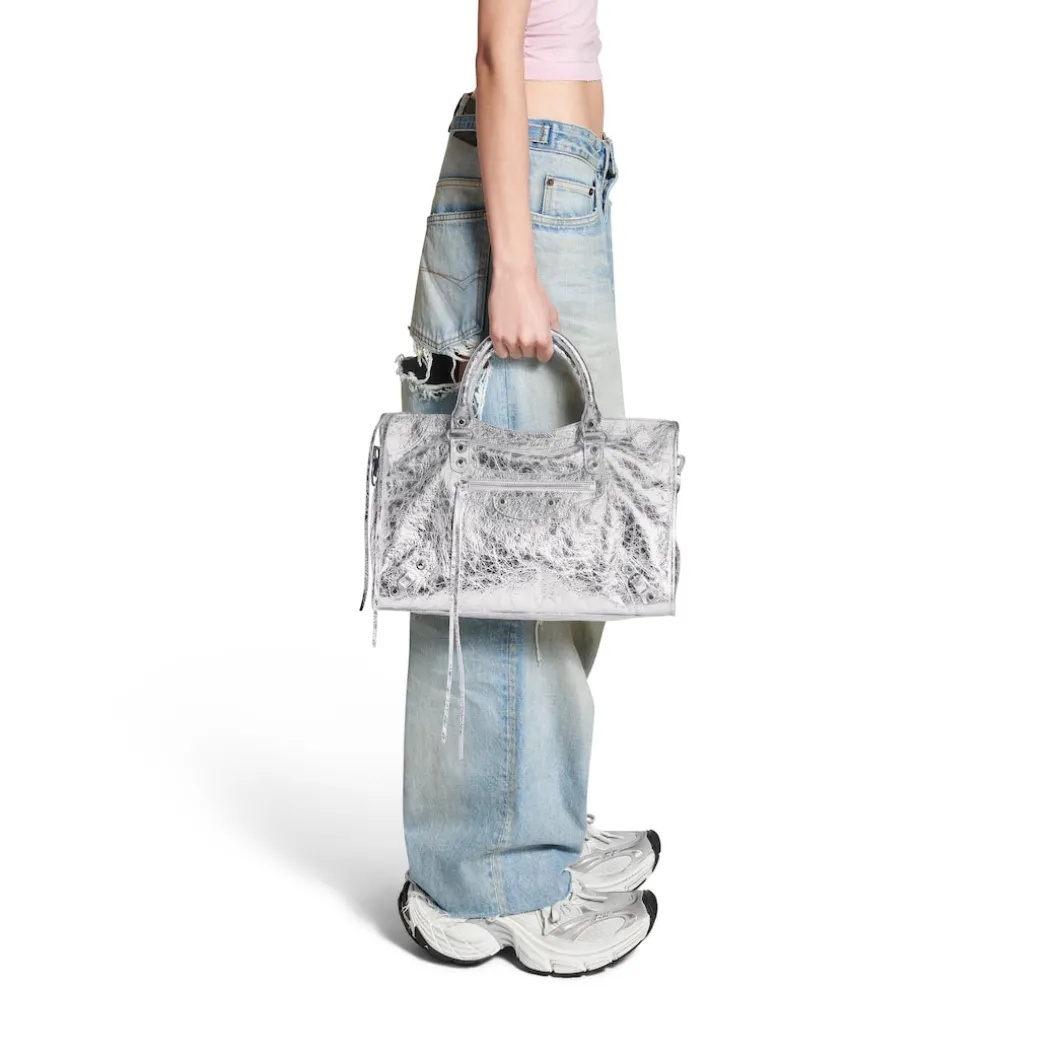 Women's Le City Medium Bag Metallized in Silver