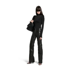 Women's Low Waist Biker Pants in Black