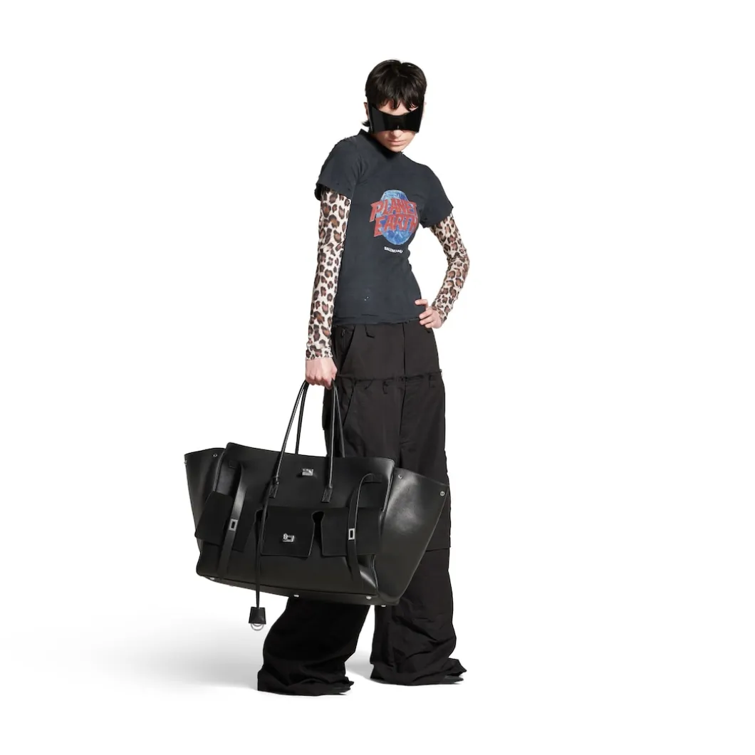Women's Planet Earth Double Sleeve T-shirt in Black