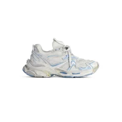 Women's Runner 2.0 Sneaker  in White/light Blue/grey