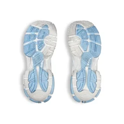 Women's Runner 2.0 Sneaker in White/light Blue/grey
