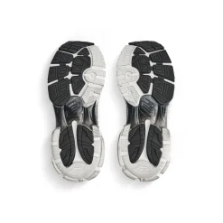 Women's Runner Gradient Sneaker in White/black