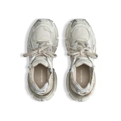 Women's Runner Sneaker in Beige