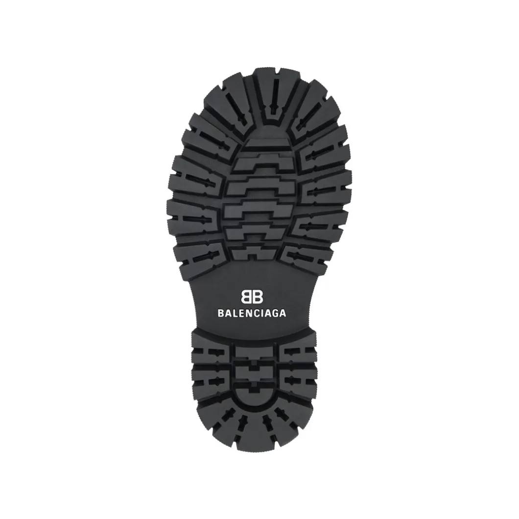 Women's Tractor 20mm Boot in Black