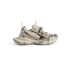 Women's 3xl Sneaker in Beige