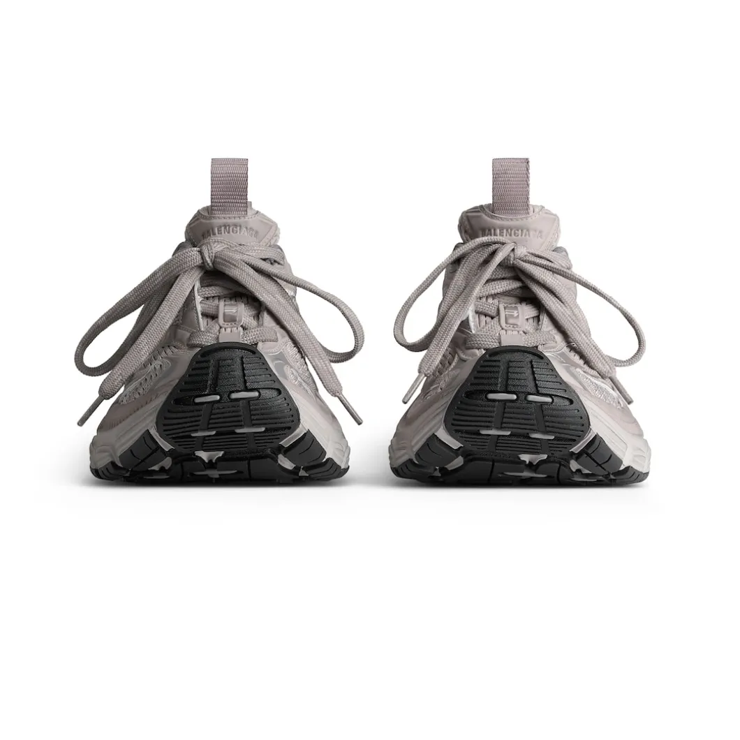 Women's 6xl Sneaker in Taupe /grey/black