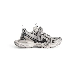Women's 3xl Sneaker in White/black