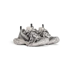 Women's 3xl Sneaker in White/black